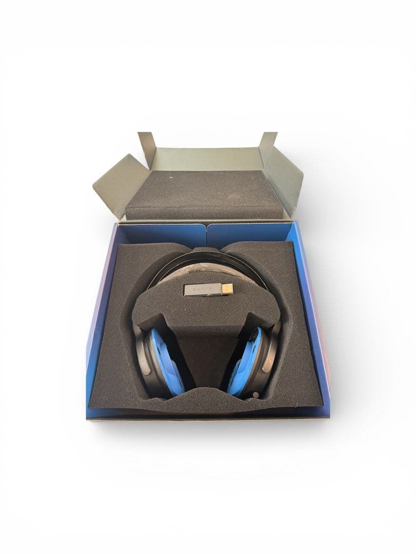 Razer Thresher 7.1 ワイヤレスゲーミングヘッドセット - メルカリ