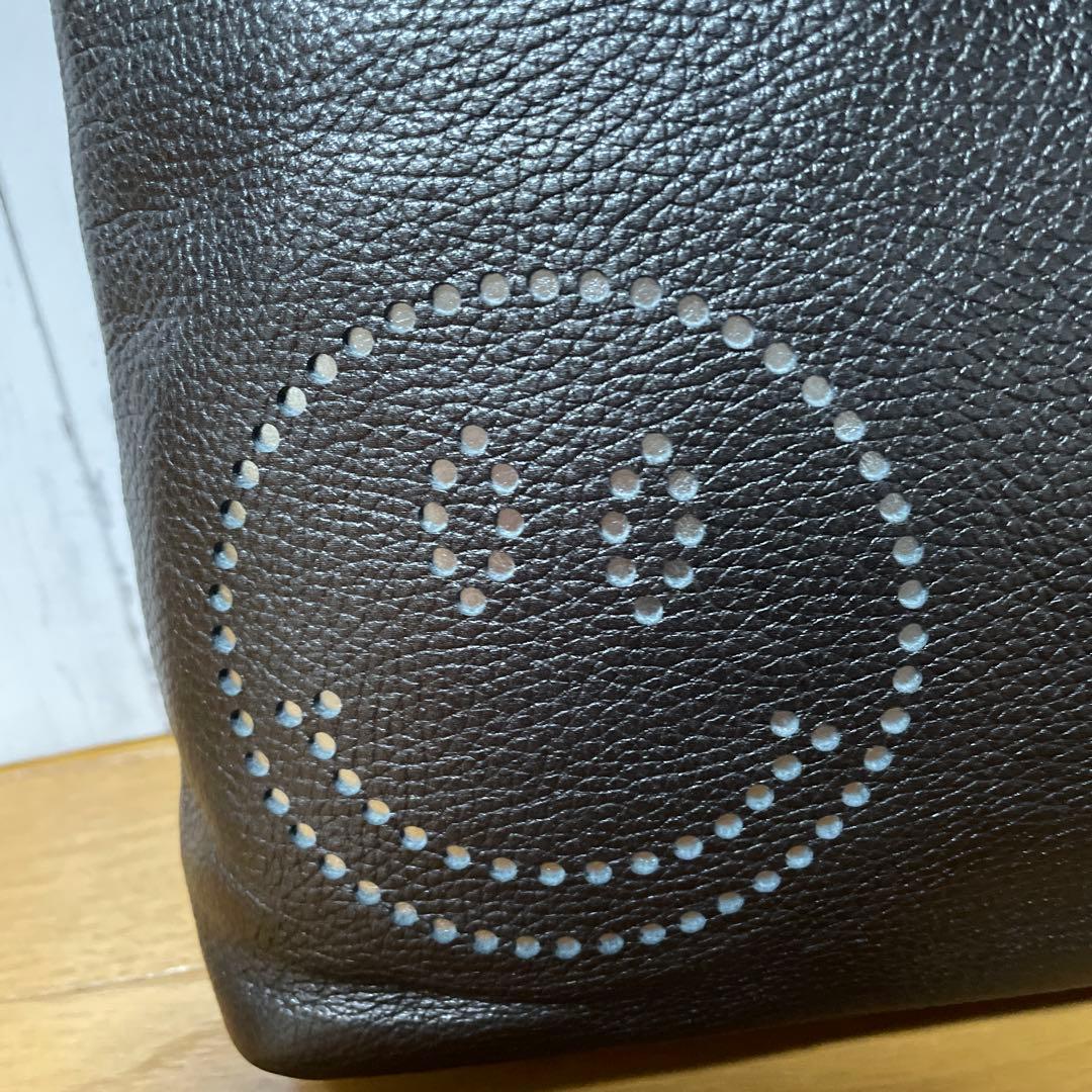 【美品】SALON DE ALFURD スマイル ホリゾンタルバッグ　メタリック