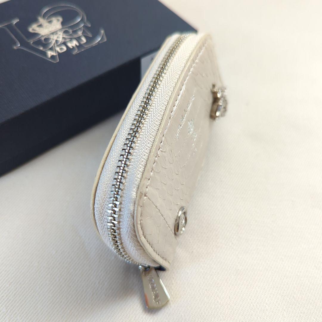 ADMJ クリスタルBee付きケース