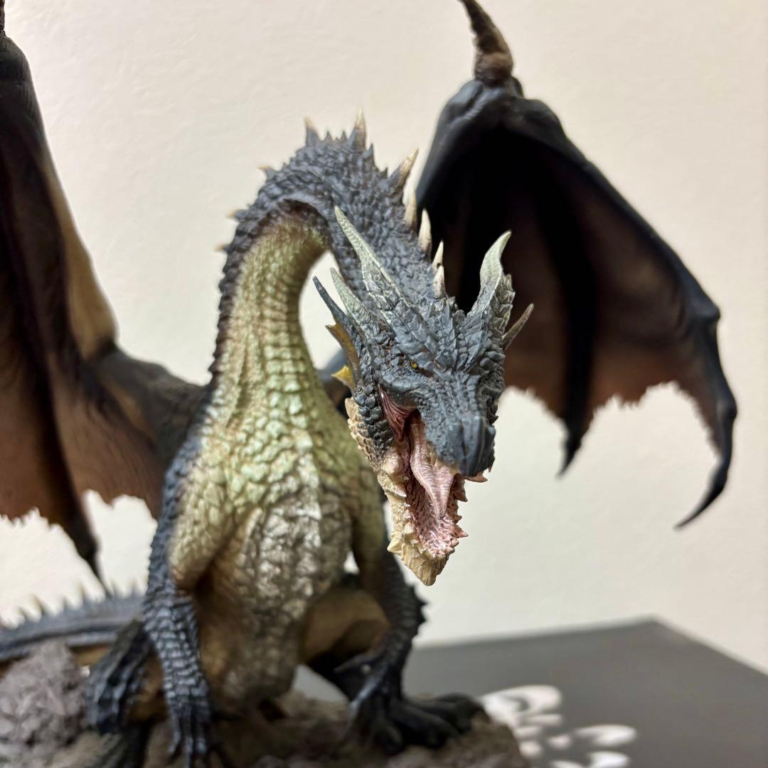 モンハン　ミラボレアス　クリエイターズモデル　フィギュア