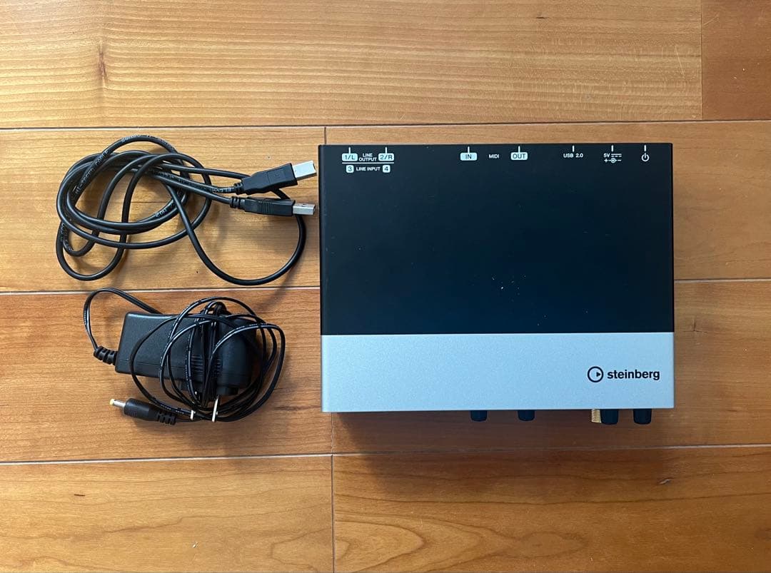 Steinberg UR242 オーディオインターフェイス　中古