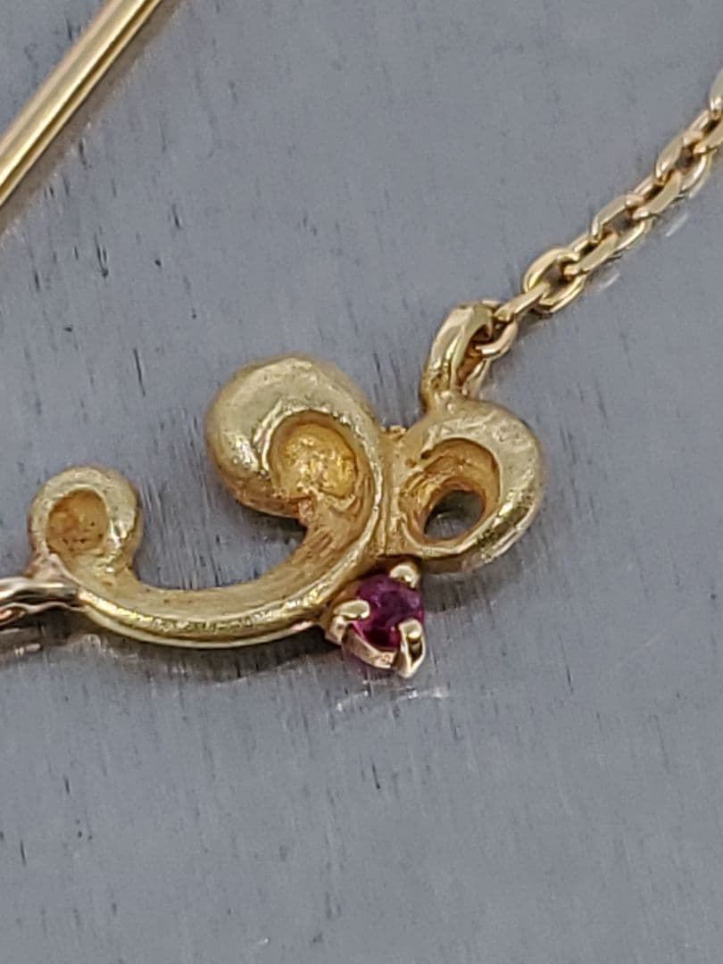 管185 K18 パール　ルビー　ブローチ　タイピン　3.1g