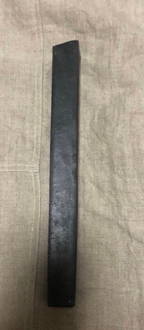 石上照美さん　一輪挿し