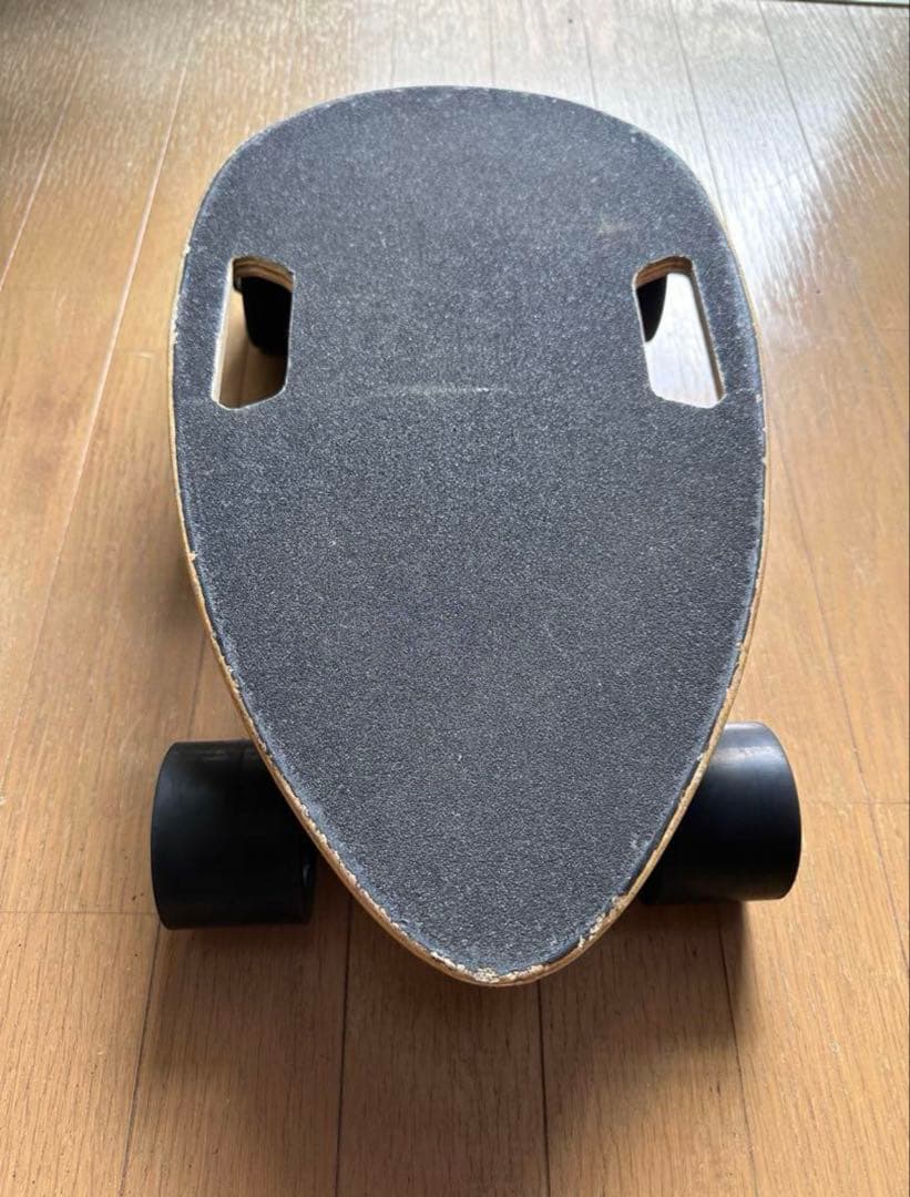 電動スケートボード 卵型デッキ