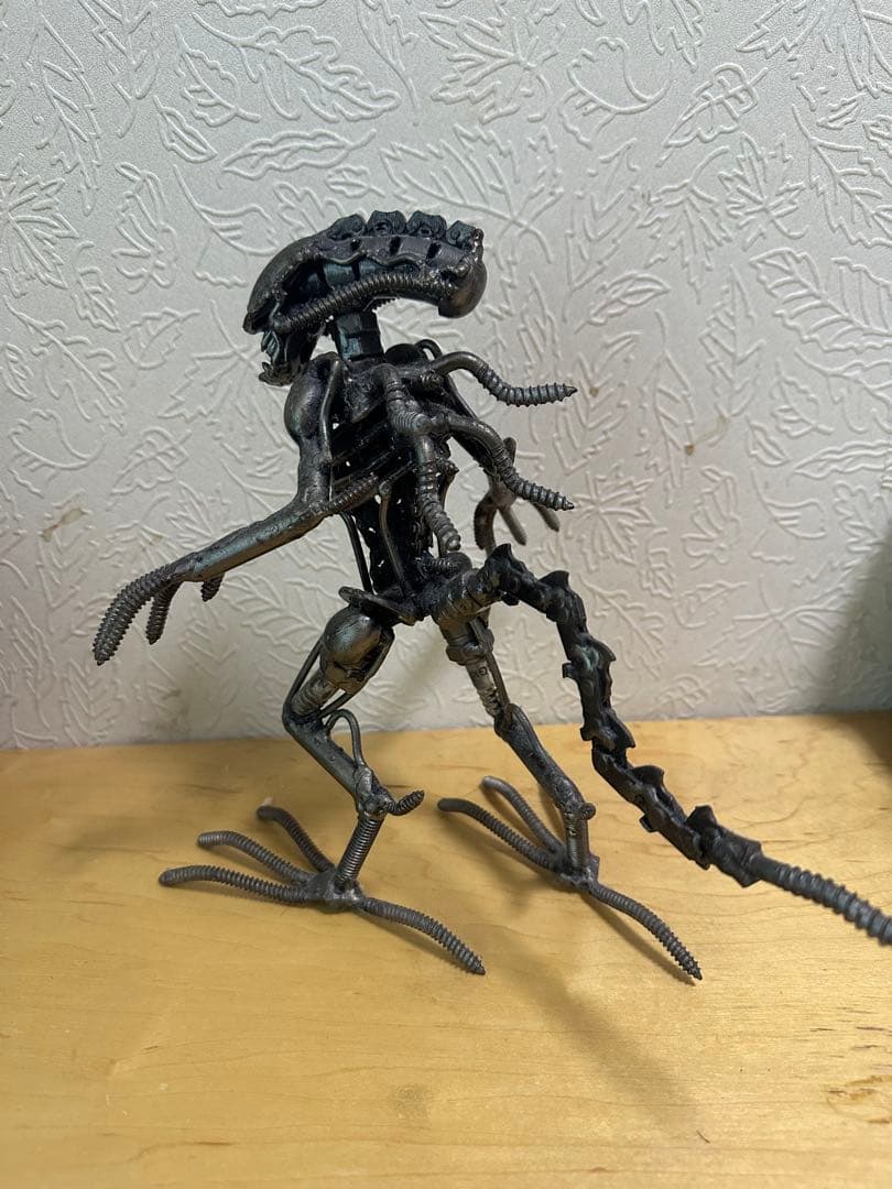 エイリアンフィギュア メタル製 約30cm