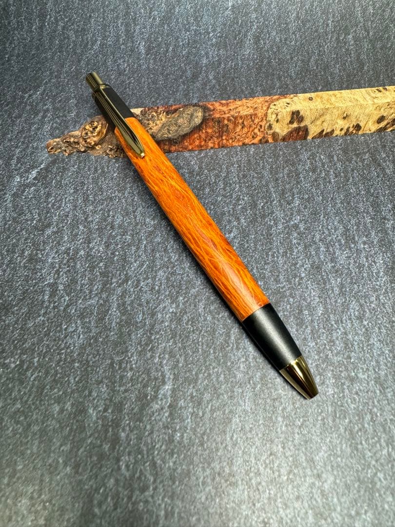 レースシーオーク極上新型シャープペンシル