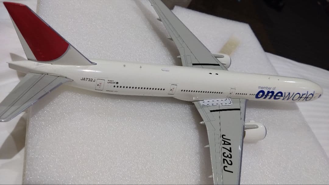 JAL 777-300ER ワンワールド塗装 模型 ダイキャスト 1/200