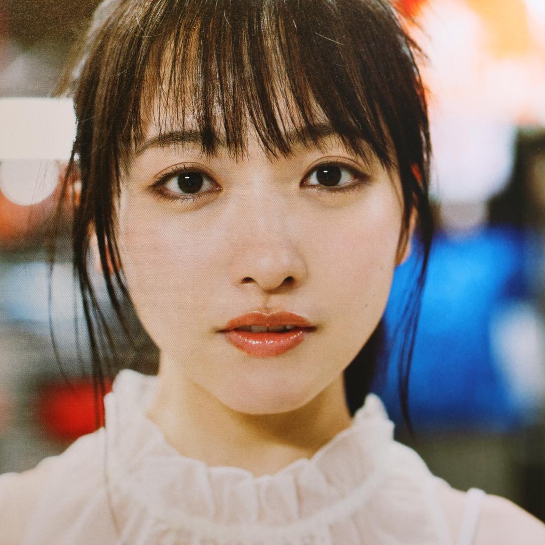 麦*ル様 STU48 石田千穂 セカンド写真集 太陽って何色? - メルカリ