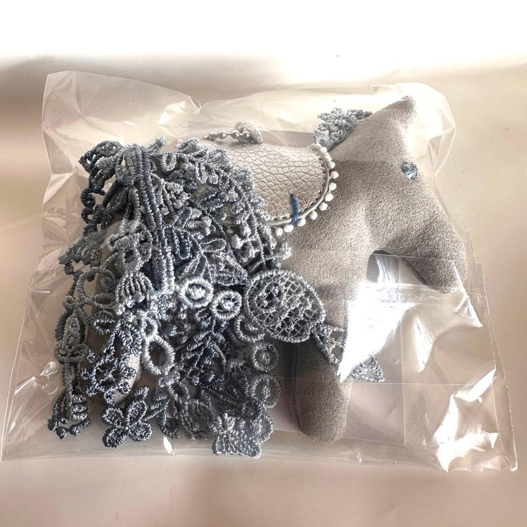 近沢レース 福袋 2026年 午年 バッグチャーム 馬 - メルカリ