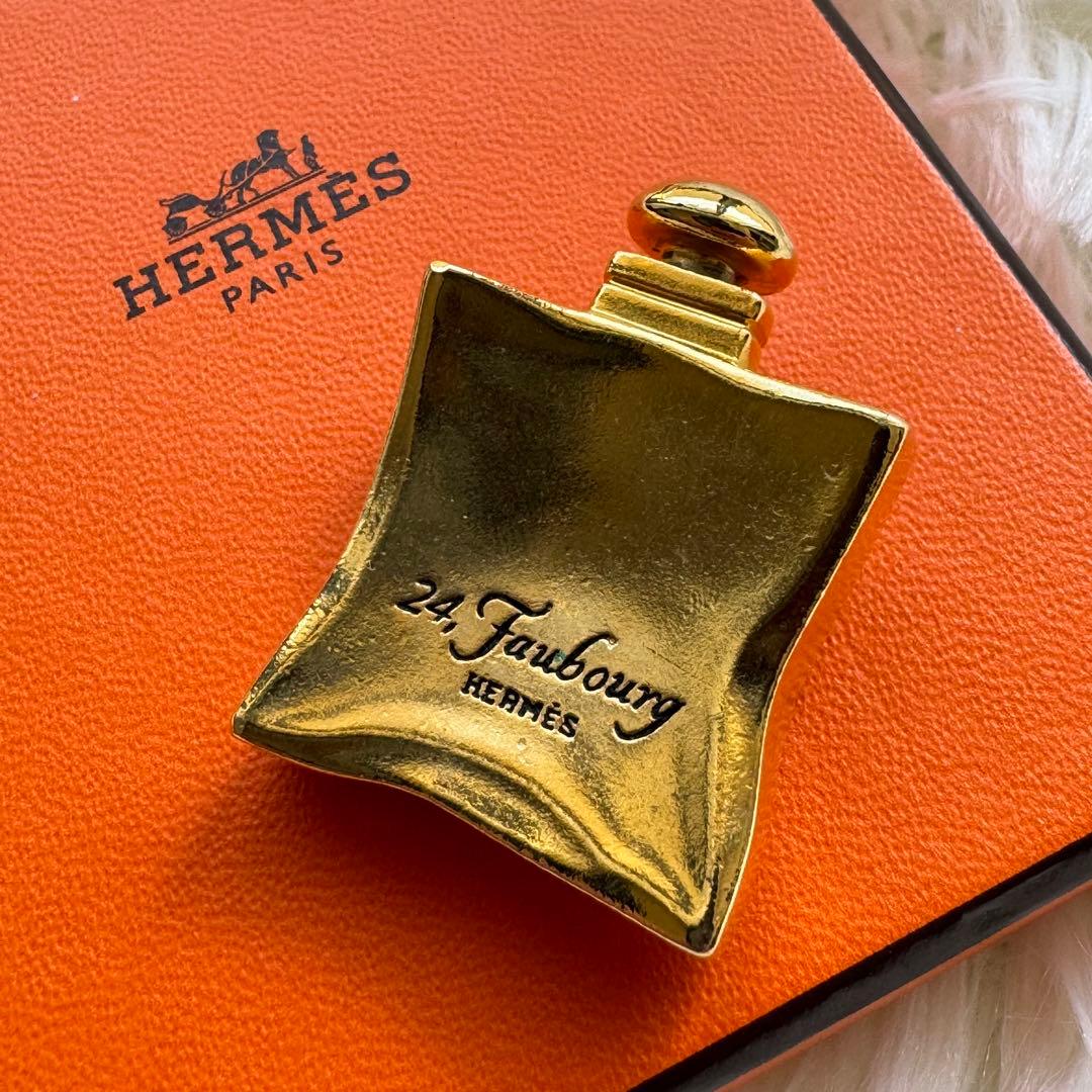 HERMES 24 Faubourg 香水ボトル型ブローチ オードトワレ 《ヴァン