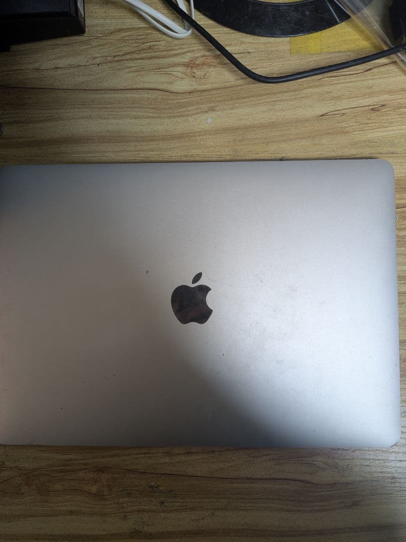MacBook本体 MacBook Pro 2019 2.4GHz Core i5 16GB RAM