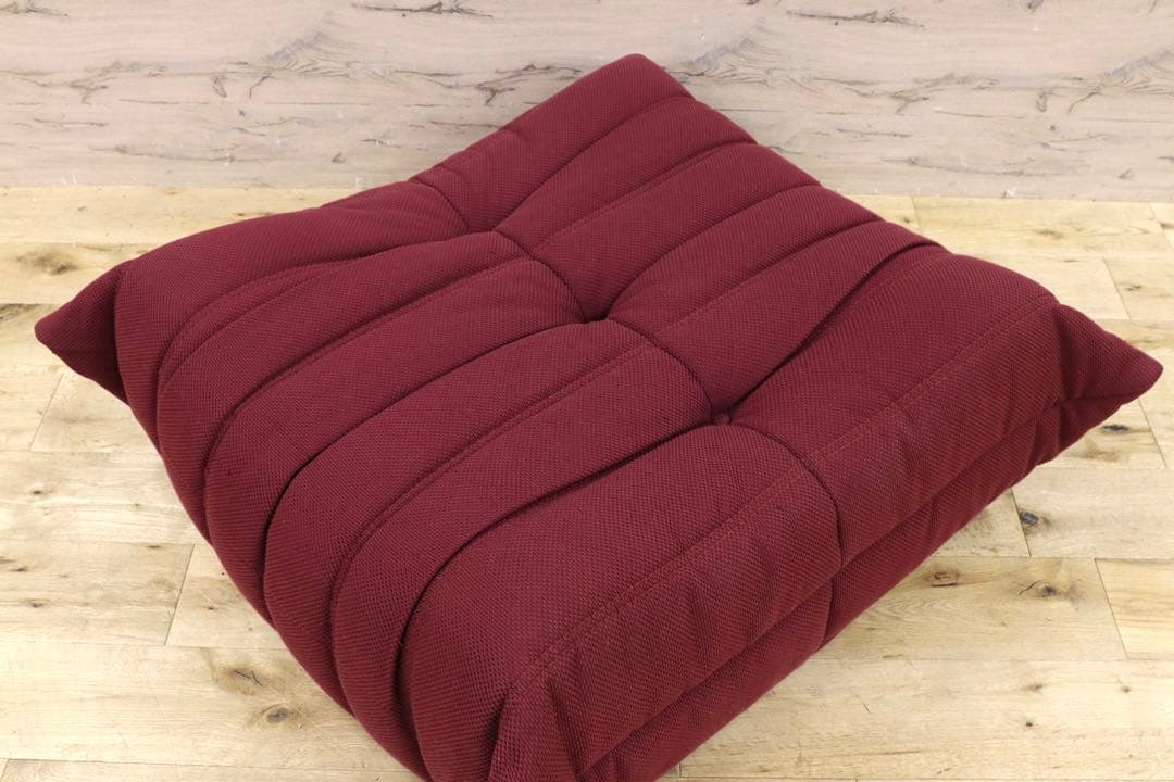 GMHK688○ligne roset / リーンロゼ TOGO トーゴ パフ