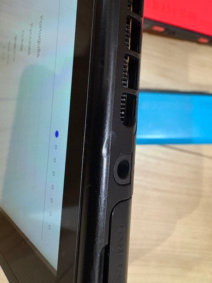 Nintendo Switch 2018年製　外箱＋付属品あり　公式修理歴あり