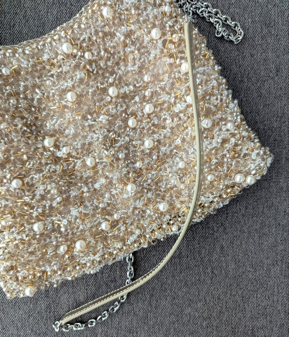 最終値下げ★アンテプリマ ペルラグリッター スクエア ミディアムシルバーゴールド