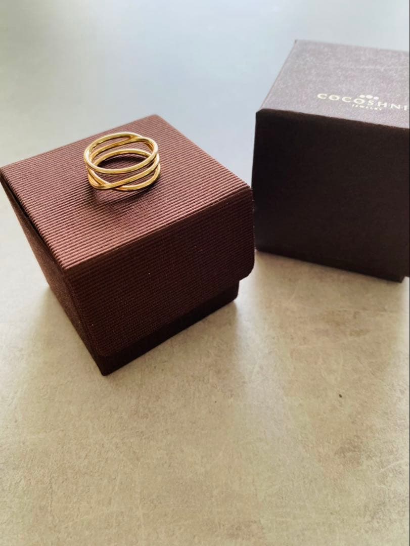 COCOSHNIK K10　ワンストローク一文字Xリング　 箱付き