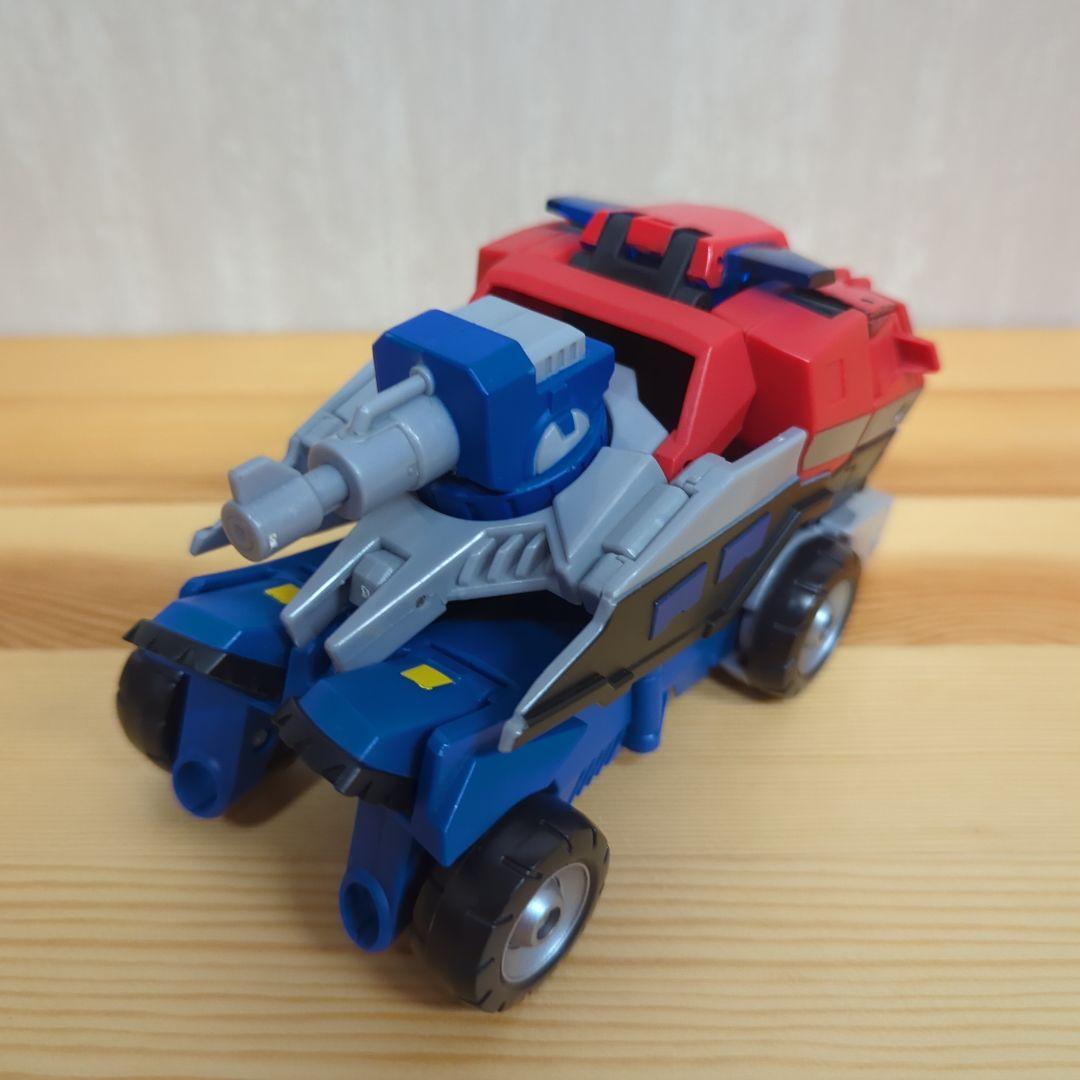 トランスフォーマー アニメイテッド オプティマスプライム 海外版