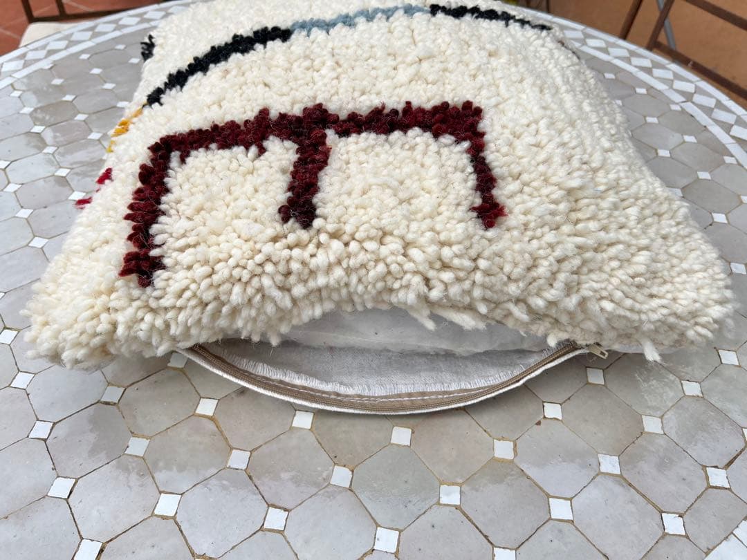 hitomi　モロッコ　アジラル　クッション　プフ　2点