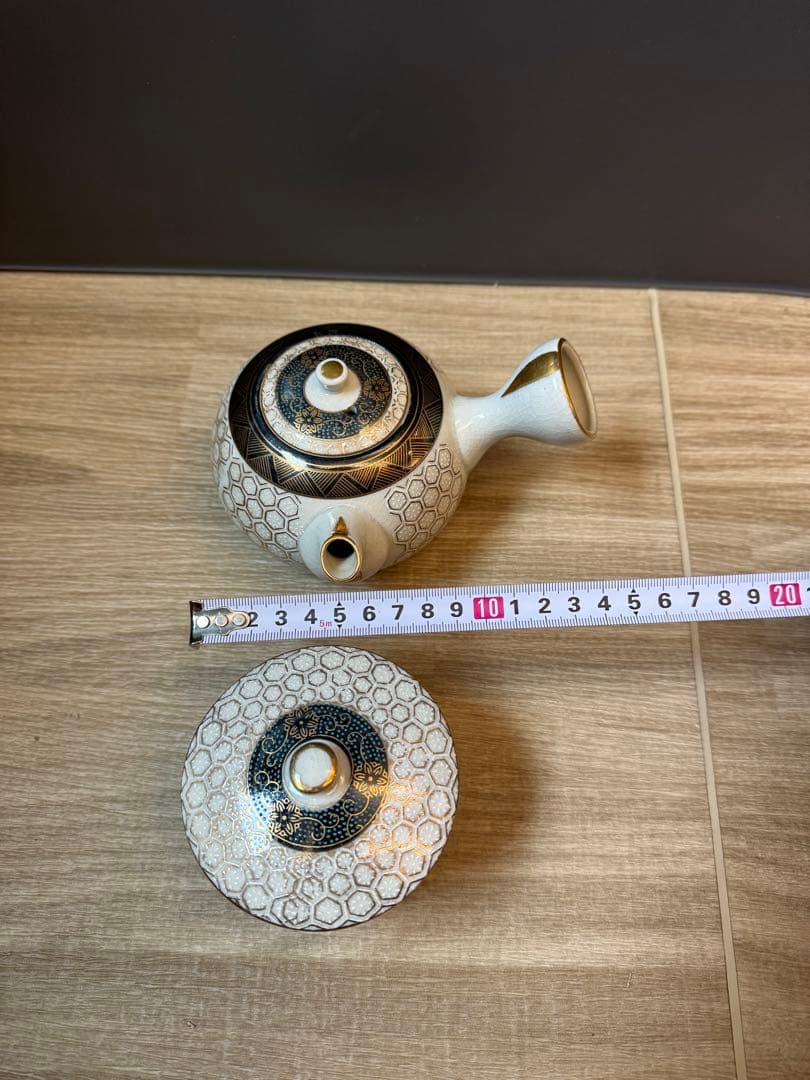 1503 九谷焼 金亀甲模様 茶器セット 急須1 湯呑蓋付5 金彩