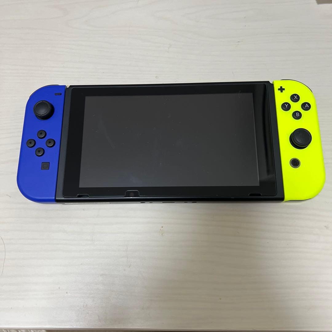 Nintendo Switch（通常使用は可、ケース付）