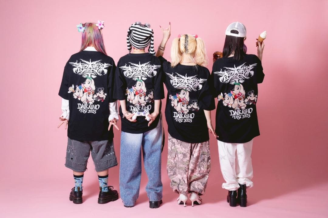 新未 花冷え。×GALFYコラボ犬Tシャツ2匹目 中型犬L 春の