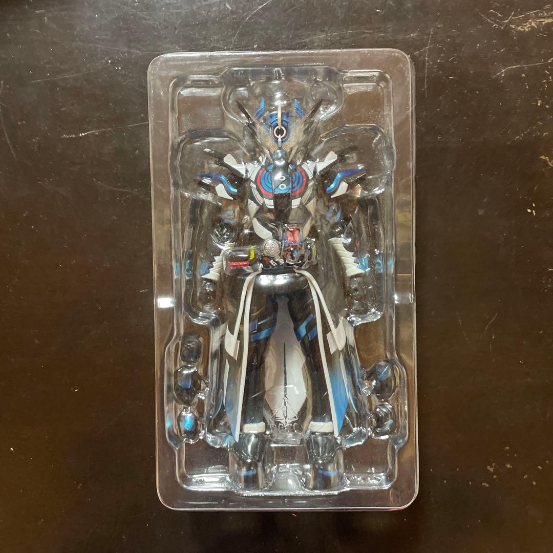 S.H.Figuarts仮面ライダークローズエボル