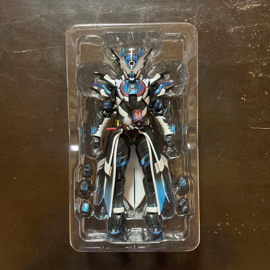 S.H.Figuarts仮面ライダークローズエボル