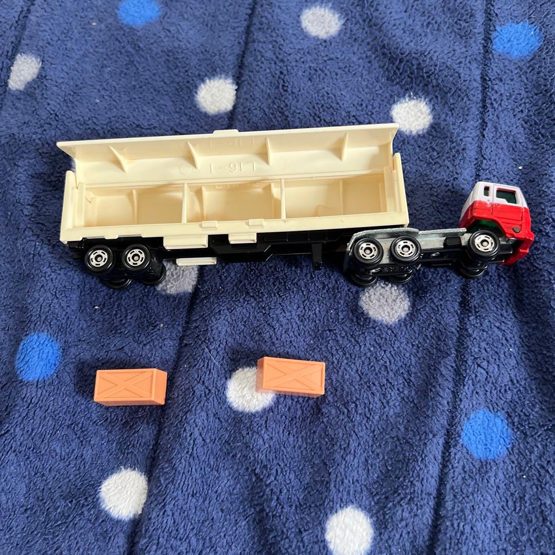 ISUZU V12トレーラーロングトミカ(日本製) 本体のみ外箱なし