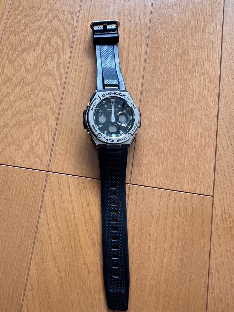 マリアンヌバトル ブローチ アナウィンター メットガラ