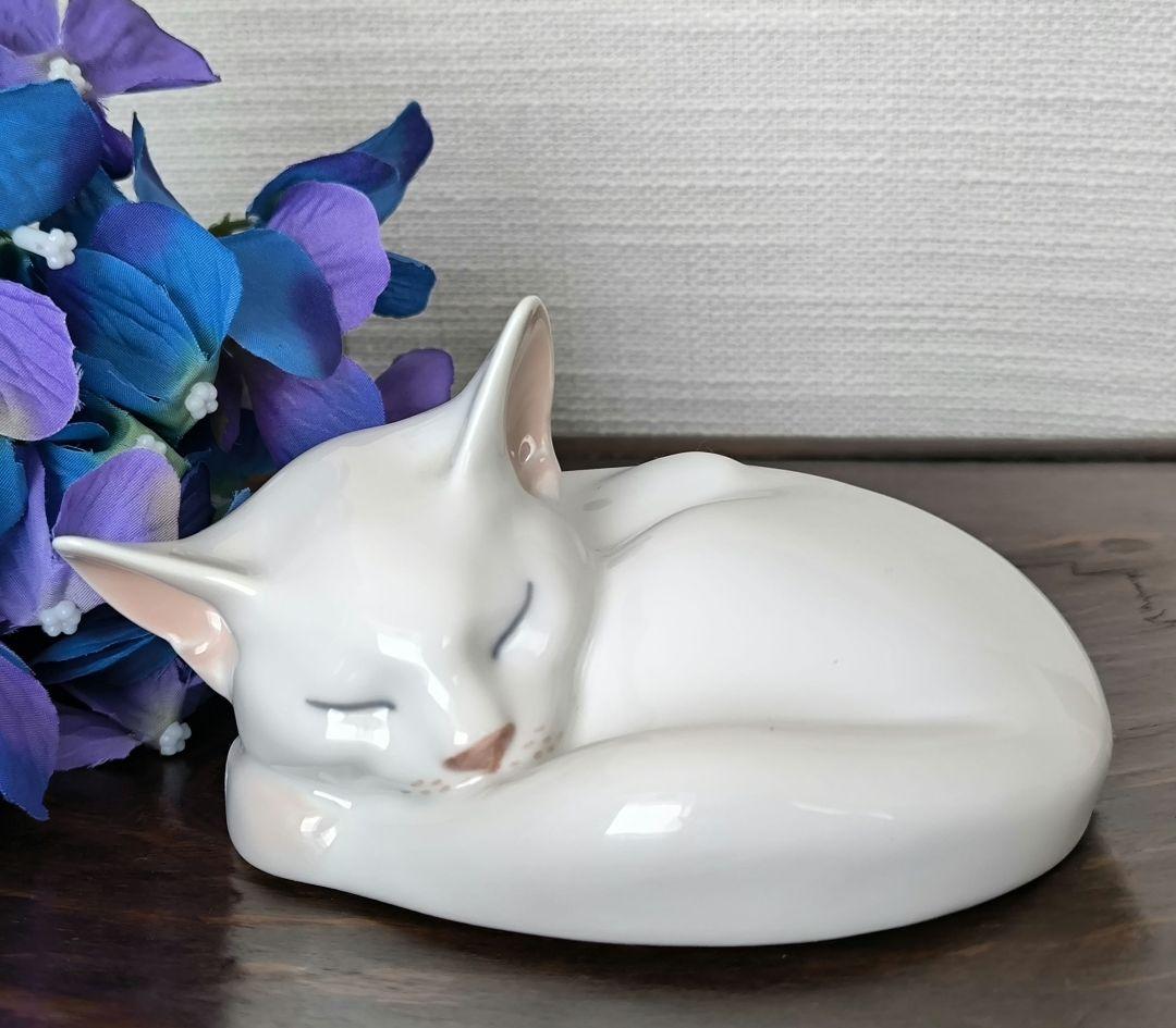 ロイヤルコペンハーゲン フィギュリン 白猫 眠り猫