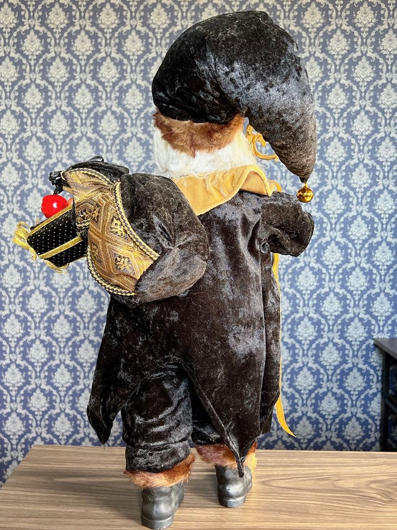 期間限定値下げ】ブラック サンタクロース クリスマス 置物 人形