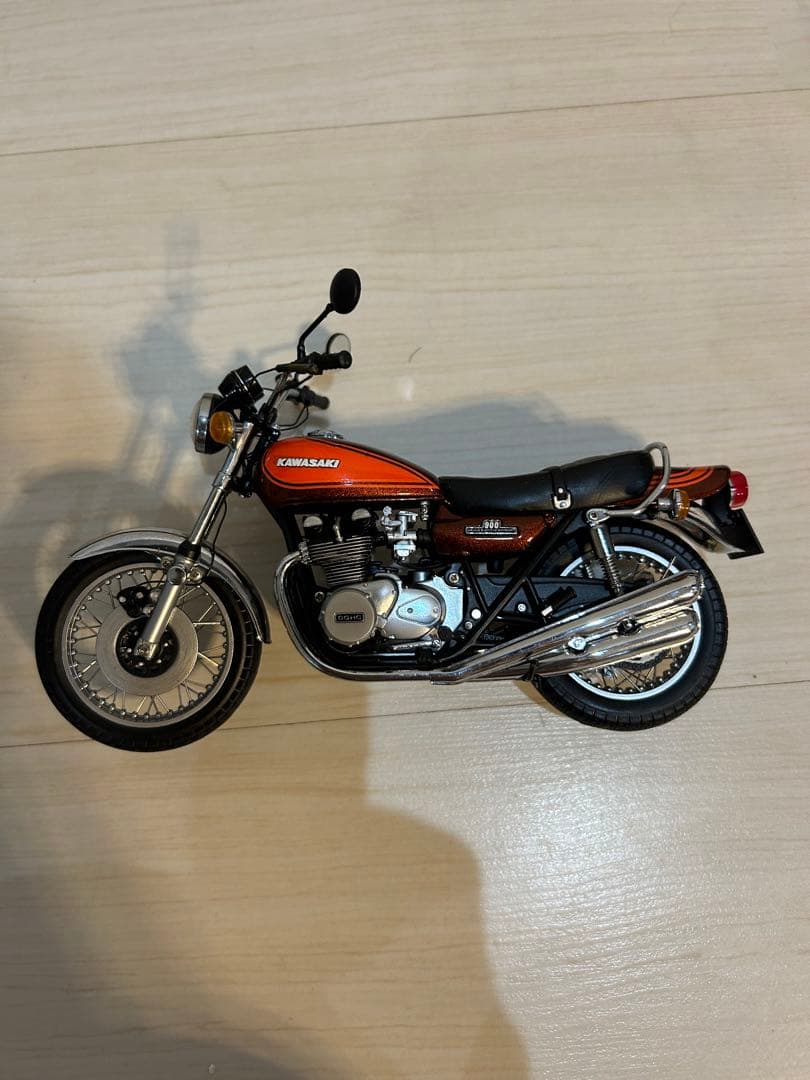 【未使用品】カワサキ Z1 900 1/12 ミニカー ミニチャンプス