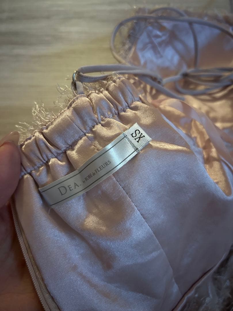 DEA by ROBE de FLEURS ピンクベージュドレス