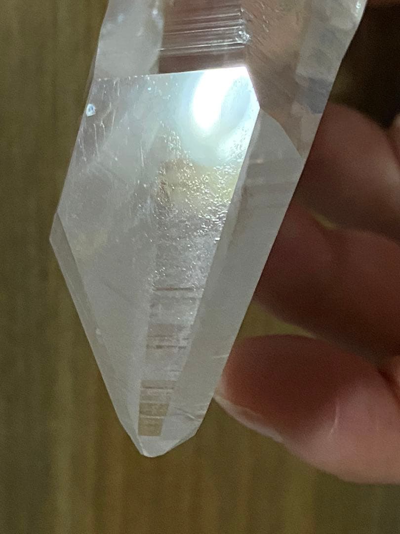 天然石コロンビアレムリアン原石ポイントアイリス虹多数水晶クォーツ