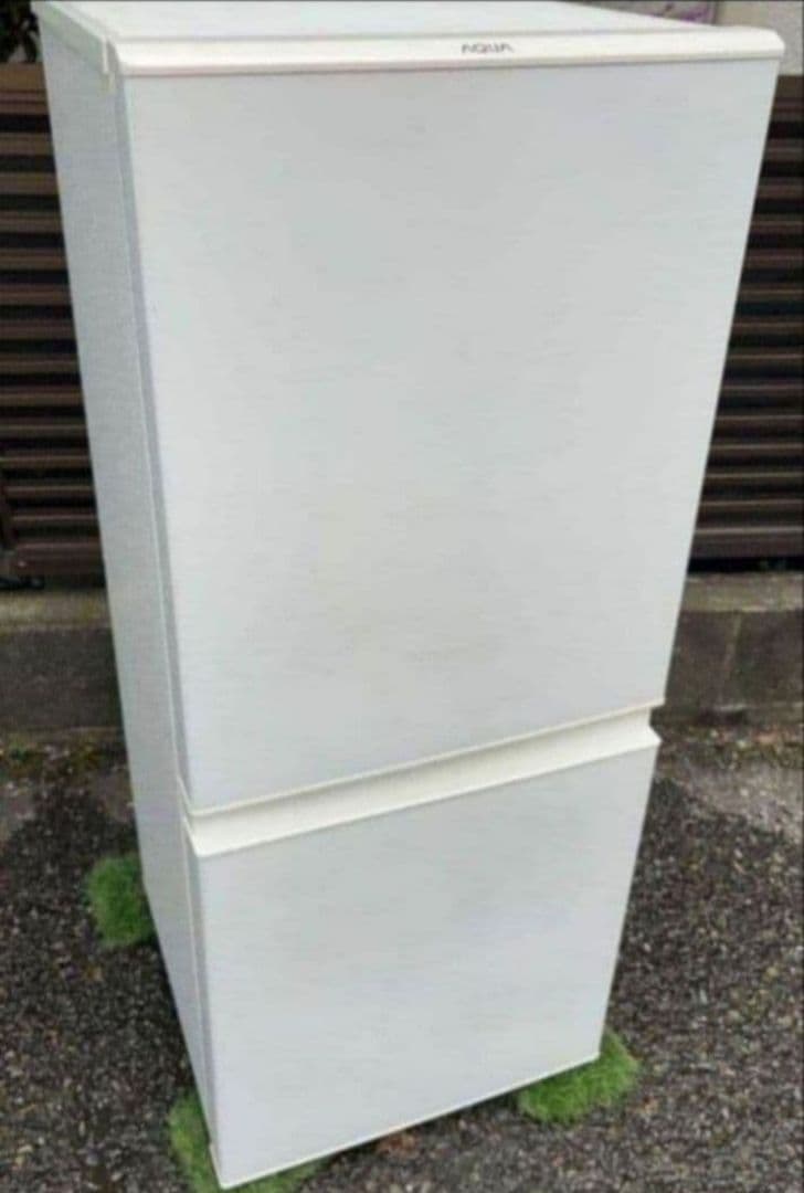 AQUA 冷凍冷蔵庫126L 低温フリーケース省エネ設計自動霜取り機能付19年製