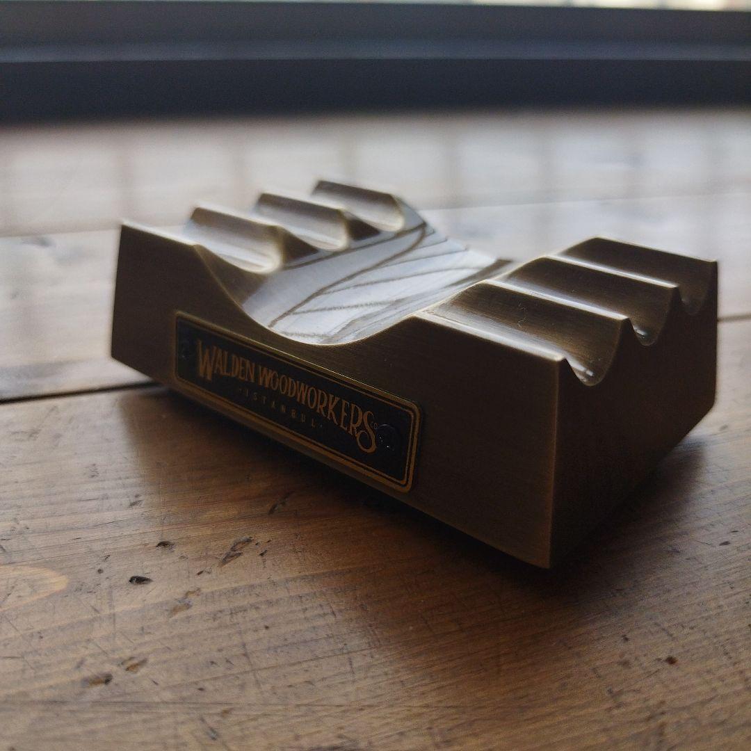 ガレンレザー 真鍮削り出し ペンレスト ガレンレザー 真鍮削り出し ペンレスト ガレンレザー 真鍮削り出し