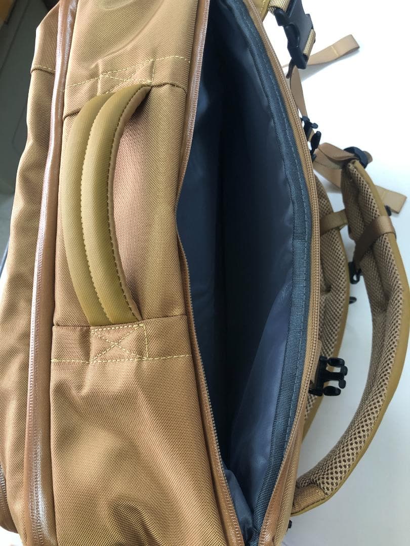 真空圧縮リュックサック キャメル 30 17 46 cm ポンプ無 真空圧縮