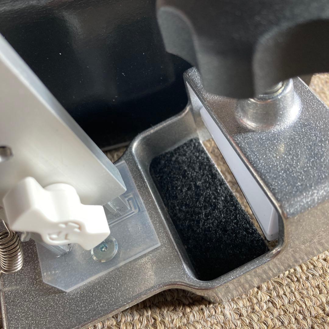 Behning & Sons ピアノ 補助ペダル