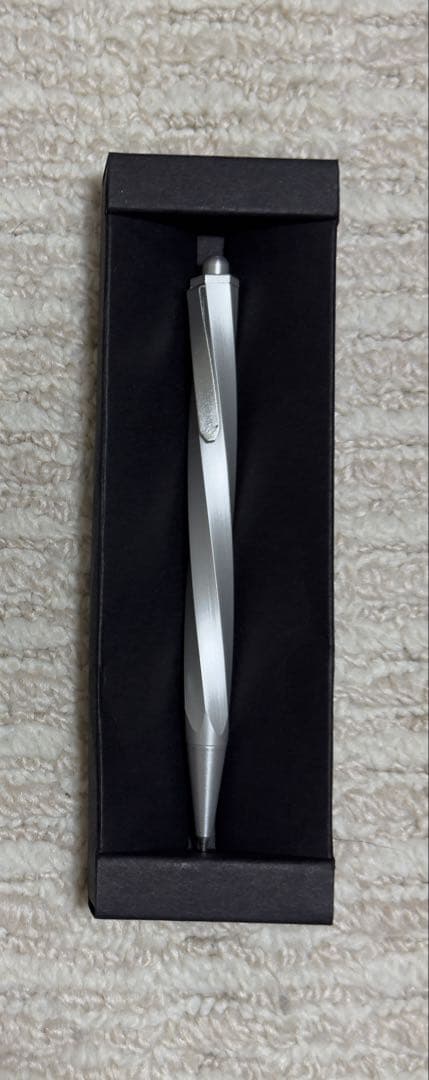 引退品 文房具、筆箱、シャーペン、ボールペンまとめ売り - メルカリ