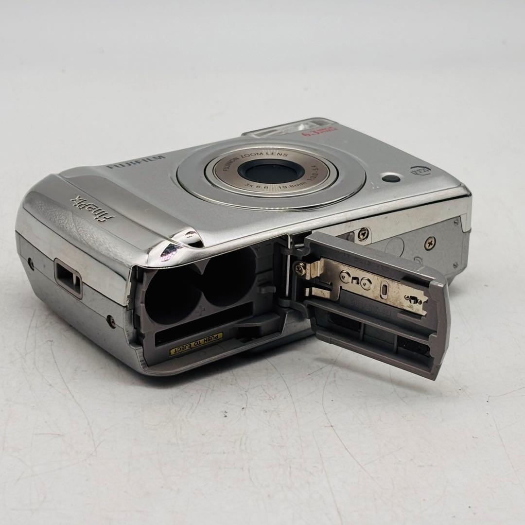 動作確認済み】FUJIFILM FINEPIX A610 単三電池