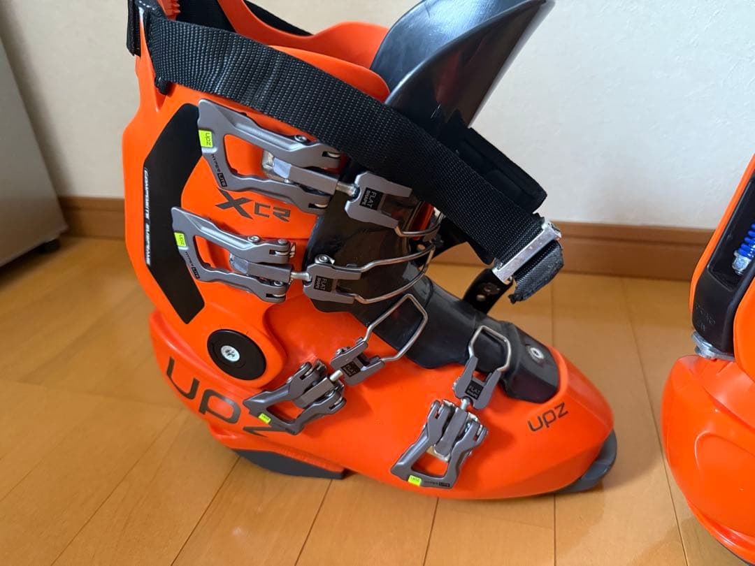売れるまで毎日値引き23-24モデルUPZ XCR スノーボードブーツ 27.5