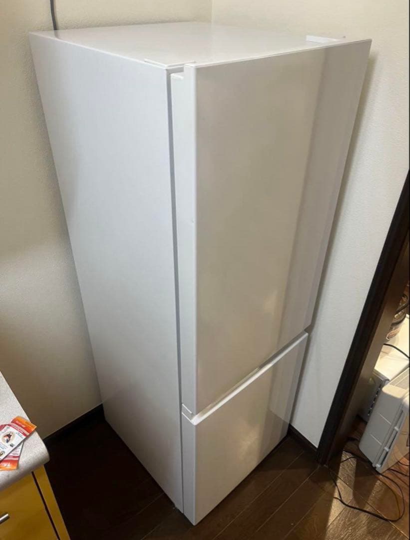 Hisense 2ドア冷蔵庫 ホワイト