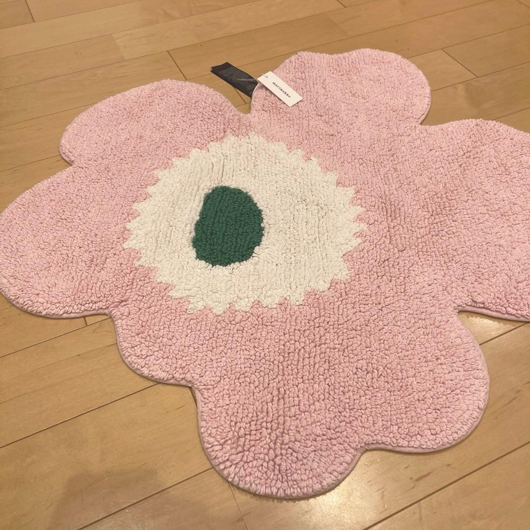 マリメッコバスマットラグウニッコピンク