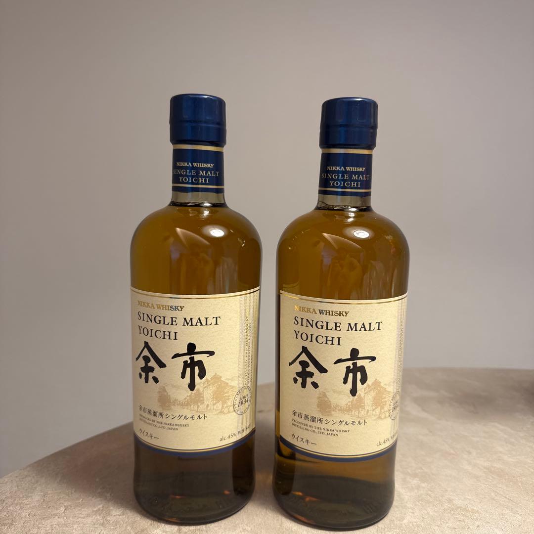 ニッカ余市シングルモルトウィスキー25年及びバランタイン21年の2本です