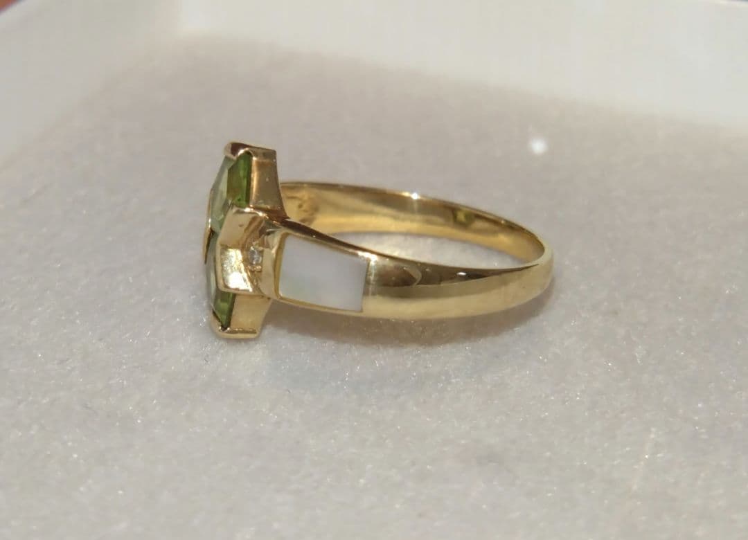 K18 ペリドット 白蝶貝 ダイヤ リング 11号