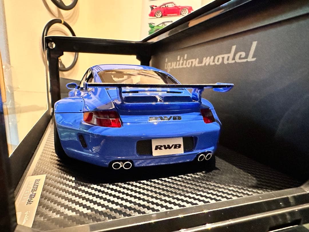 RWB997 イグニションモデル1/18ブルー
