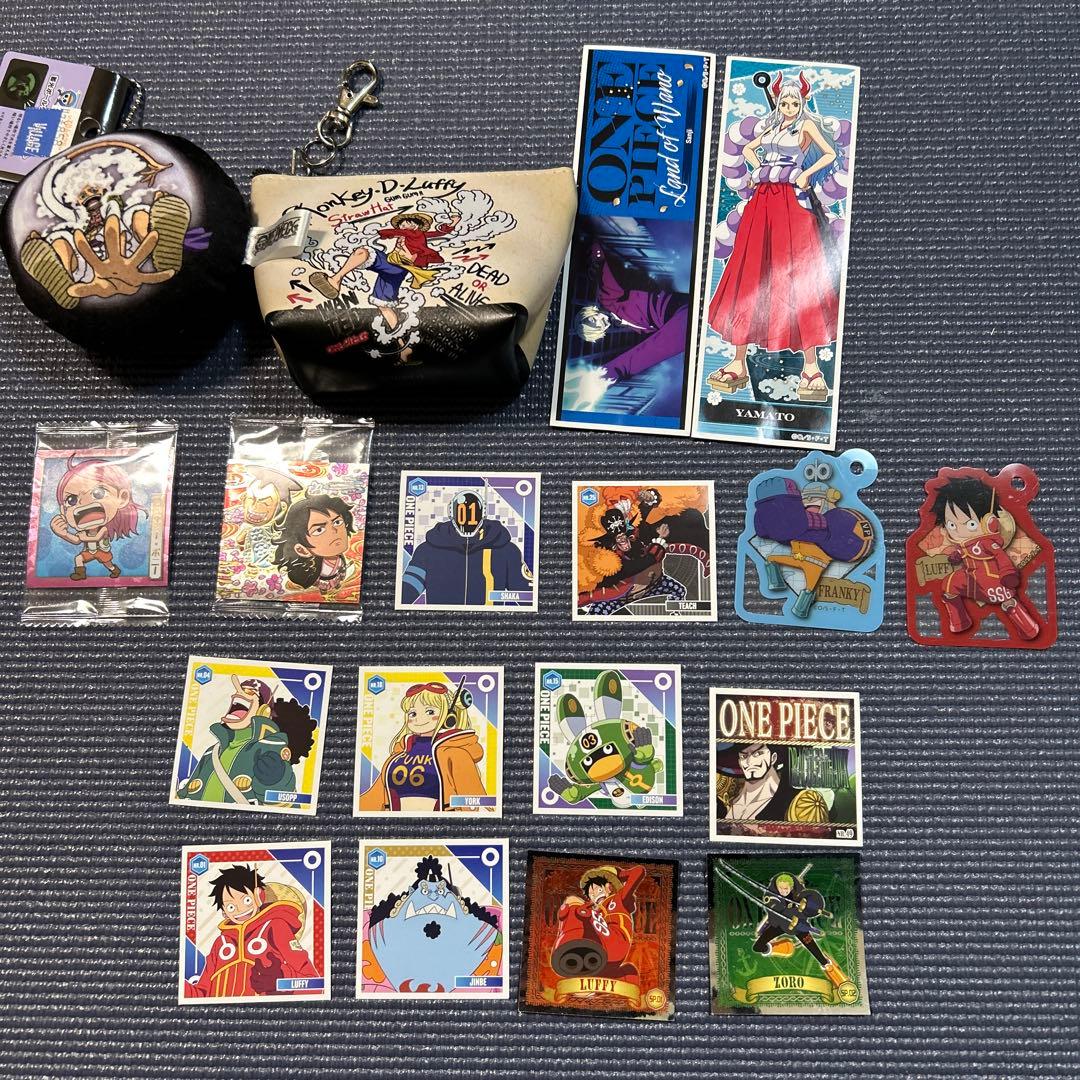 ONE PIECE キャラクターグッズ セット - メルカリ