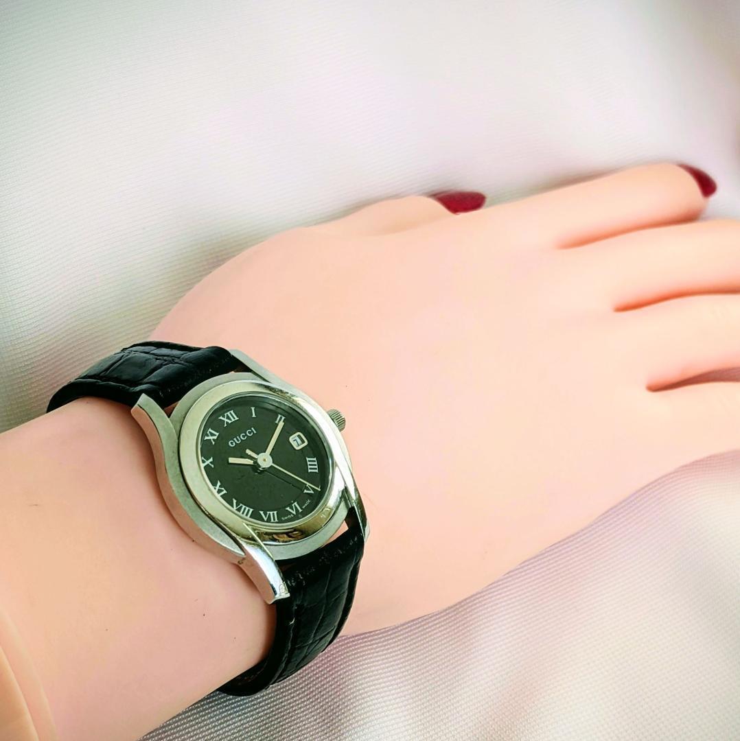 良品 GUCCIグッチ レディース腕時計ブラック5500L 黒革 大人の魅力