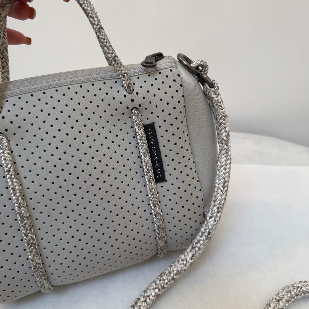 美品 ステイトオブエスケープ プリクエルXS 2way ショルダー クラウド