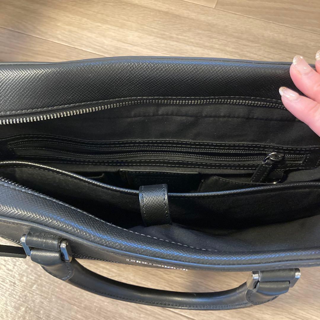 【味噌太郎】MICHAEL KORS ブラックビジネスバッグ