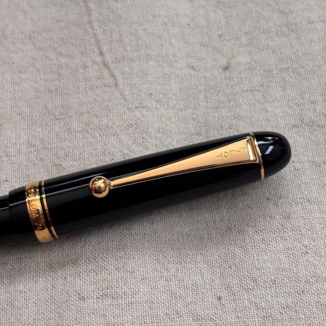 ✴︎PILOT✴︎パイロットcustom カスタム　74 14K 585 太字